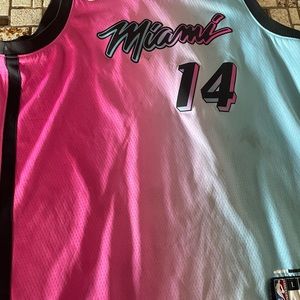 Tyler Hero jersey